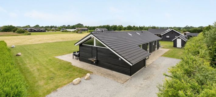 "Finja" - 500m from the Sea Hotels in Sydals