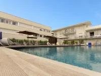 Comfort Aparthotel Antibes Le Maestria - Pools