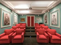 No5 Boutique Art Hotel by Mantis
