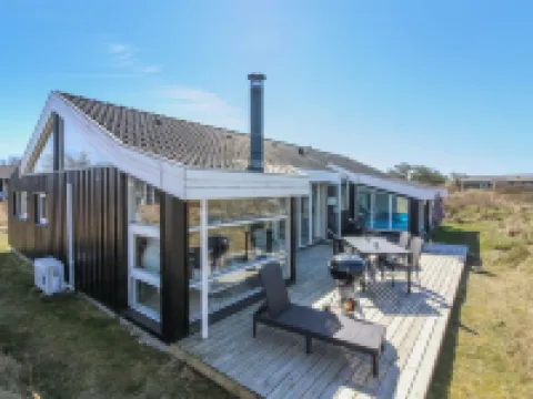 "Amadahy" - 950m from the Sea Hoteles en Bindslev