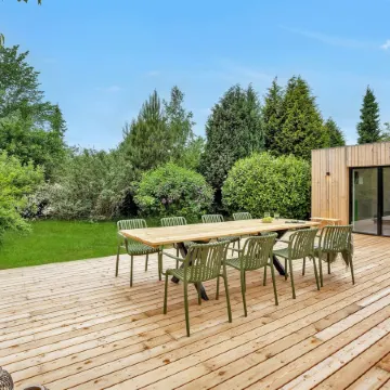 "Matti" - 1km from the Sea