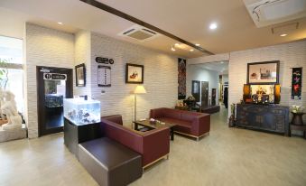 Business Hotel Shirasagi