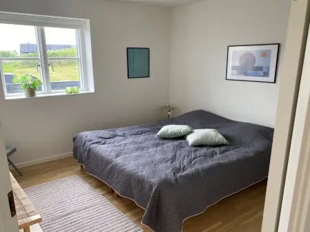 "Henke" - 500m from the Sea