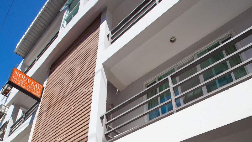 Nouveau Guesthouse