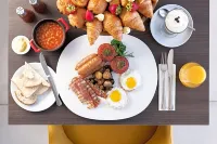 ウォーターフロント - 朝食