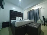 4th Apartments Hotel