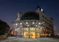 ExpoInn Suites and Convention Hotels in Greater Noida