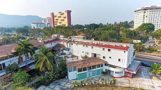 Hotel Suites Ixtapa Plaza