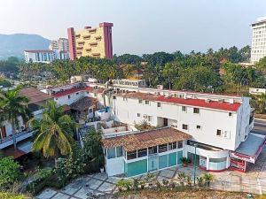 Hotel Suites Ixtapa Plaza