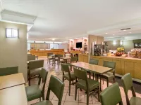 La Quinta Inn by Wyndham San Antonio Market Square Hotels near The DoSeum