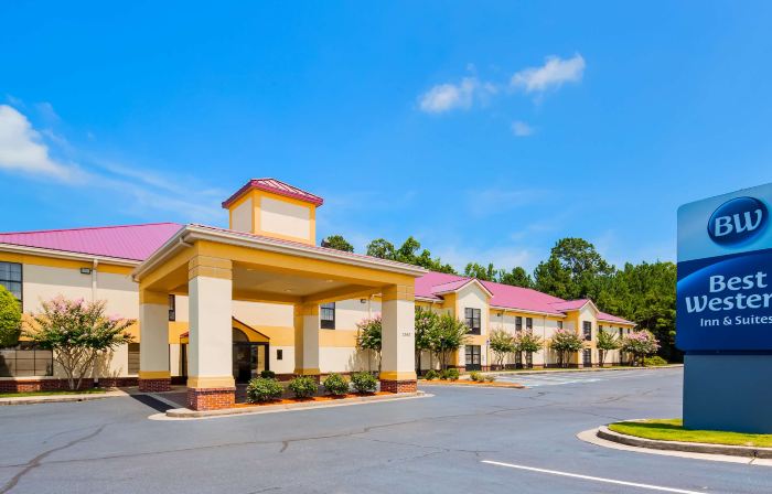 Best Western Hiram Inn  Suites