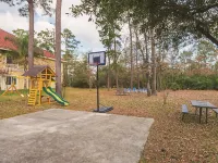 La Quinta Inn & Suites by Wyndham Kingwood Houston IAH Airpt Hotels in Kingwood