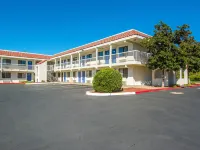 Motel 6 Redding, CA - South Hotels in Redding
