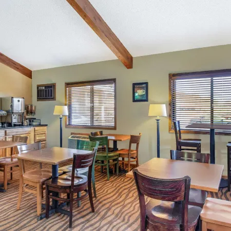 AmericInn by Wyndham West Bend