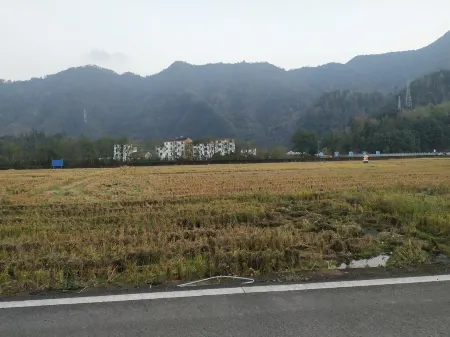 Cuizhuge Homestay Отели рядом с достопримечательностью «Lingjiangyuan Scenic Area»