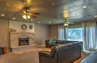Central Escalante Home ~ 5 Mi to Grand Staircase! - 3-Star