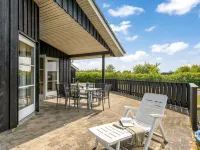 "Saara" - 700m to the Fjord Hotels in Tarm