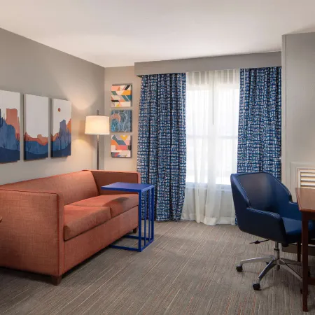 Hampton Inn & Suites El Paso-Airport