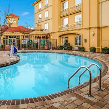 La Quinta Inn & Suites by Wyndham Myrtle Beach Broadway Area