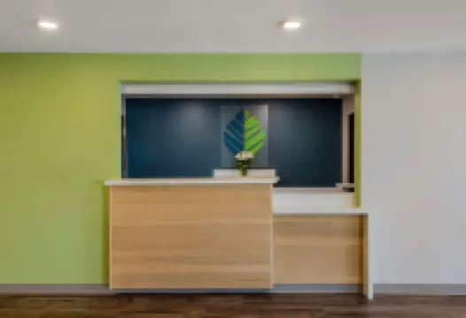 WoodSpring Suites Roanoke