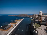 Galaxy Suites & Villas - Rooftop Pools