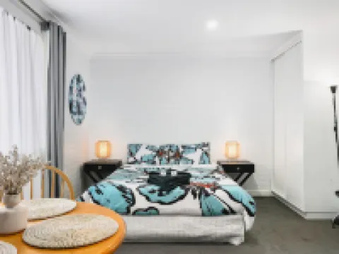 Malibu Apartments - Perth Hotels in West Perth