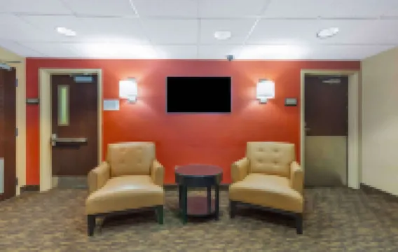 익스텐디드 스테이 아메리카 - 볼티모어 - BWI 에어포트 에어로 드라이브