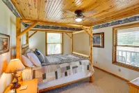 Pet-Friendly Vienna Cabin w/ Screened-in Porch!