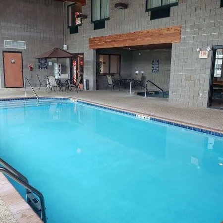 Wingate by Wyndham Coon Rapids