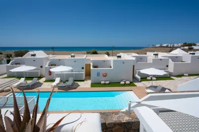 La Concha Boutique Apartments - Adults Only Hotels near Arrecife