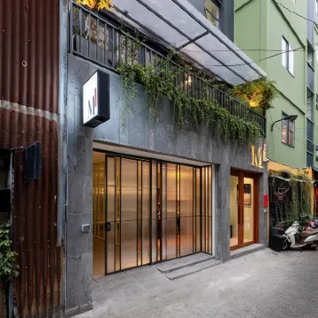 Express by M村-奠邊府Q3 鄰近新定教堂的酒店