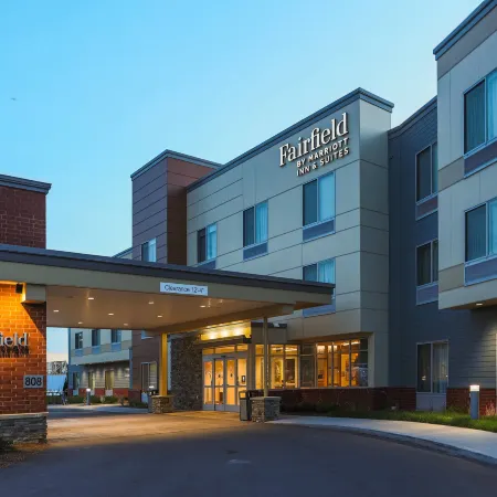 Fairfield Inn & Suites Marquette