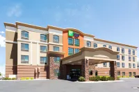 Holiday Inn Express & Suites CHEYENNE by IHG