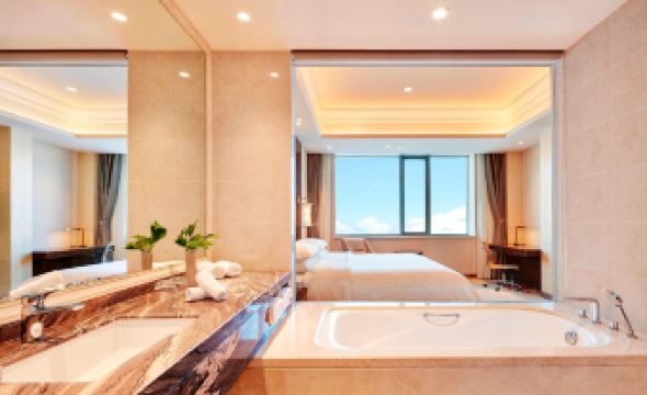 Sheraton Harbin Xiangfang Hotel