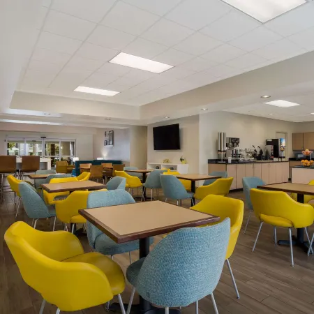 MainStay Suites Wilmington - University Area