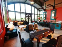 มาร์ช ทรี อินน์ - วิวภูเขา