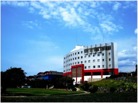 Okierabu Floral Hotel Отели рядом с достопримечательностью «Йорондзима»