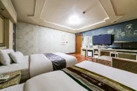 Pohang Daejamdong Yaho - โมเทล