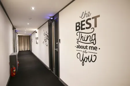 Daejeon Wolpyeong W Отели рядом с достопримечательностью «Hanbat Arboretum»