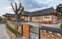 Gyeongju Gamseong Hanok Susu