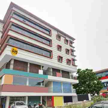 Hotel Fathima Palace Hotel Exterior