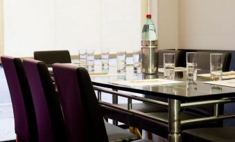 The Spring House Hotel Rome Vatican, Tapestry Collection by Hilton