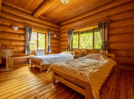 Reposer Hakuba