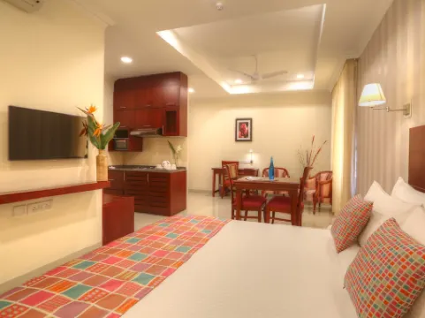 Lilac Hotel 3rd Block