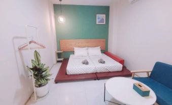 7 Class Pool Villa