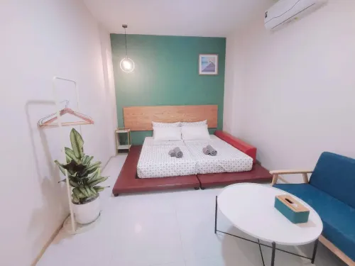 7 Class Pool Villa