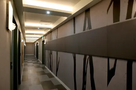 Baba Hotel Gimcheon Отели в г. Кимчхон