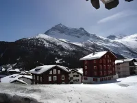 歐羅巴酒店 - 山景