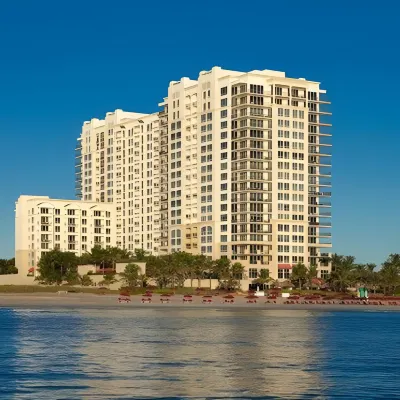 Palm Beach Marriott Singer Island Beach Resort & Spa Hotels near Peanut Island