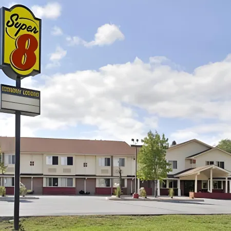 Super 8 by Wyndham Kingston